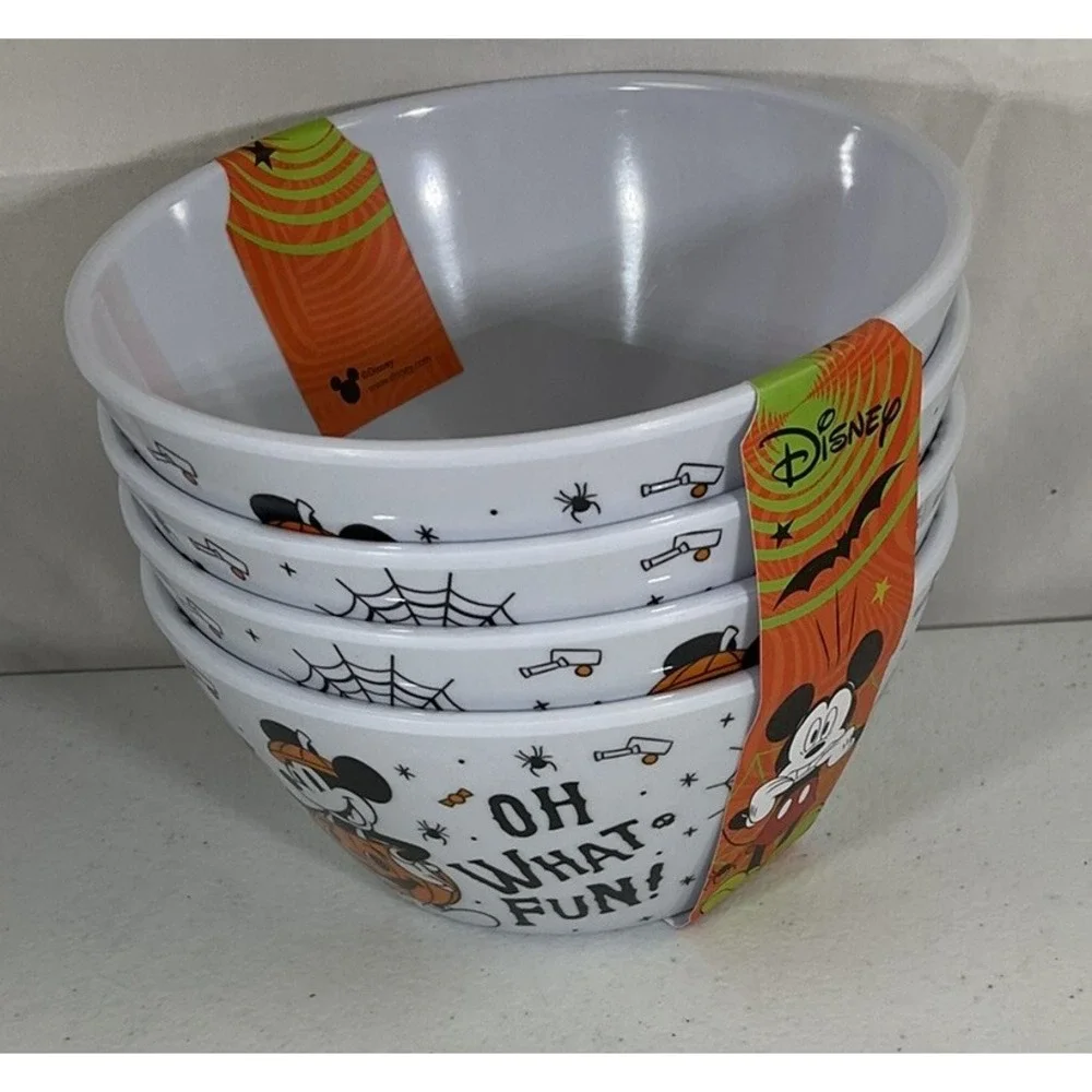 Disney Halloween Mickey Mouse Oh What Fun Set Of 4 Melamine Cereal Bowls